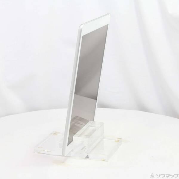 〔中古〕Apple(アップル) iPad 第8世代 32GB シルバー MYLA2J／A Wi-Fi〔371-ud〕 |  | 01
