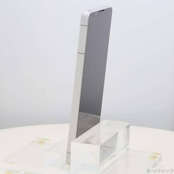 〔中古〕SONY(ソニー) Xperia 1 VI 256GB プラチナシルバー SOG13 au SIMフリー〔348-ud〕 |  | 01