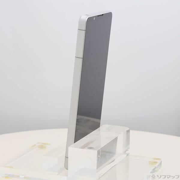 〔中古〕SONY(ソニー) Xperia 1 VI 256GB プラチナシルバー SOG13 au SIMフリー〔262-ud〕 |  | 01