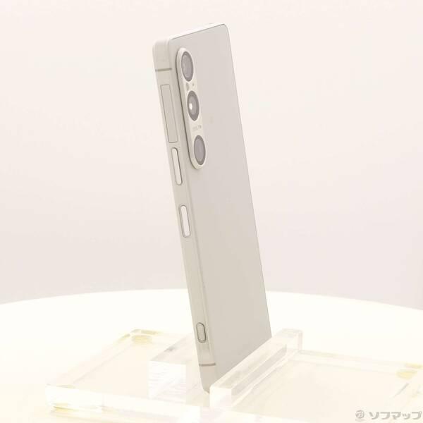 〔中古〕SONY(ソニー) Xperia 1 VI 256GB プラチナシルバー SOG13 au SIMフリー〔258-ud〕 |  | 03