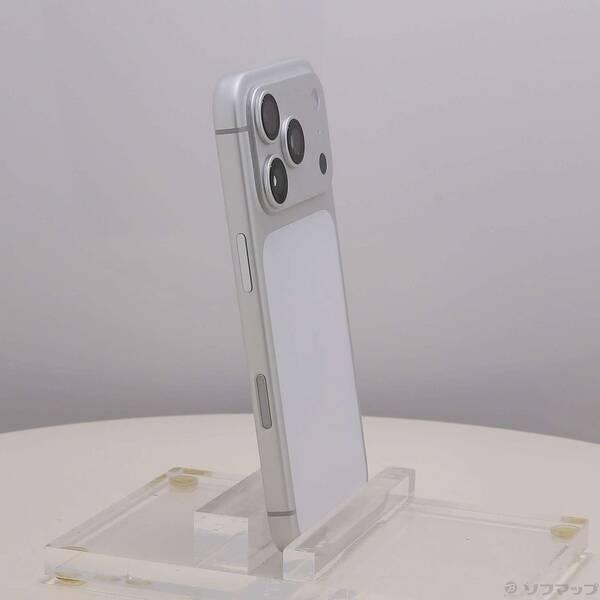〔中古〕Apple(アップル) iPhone17 Pro 256GB シルバー MG854J／A SIMフリー〔377-ud〕 |  | 03