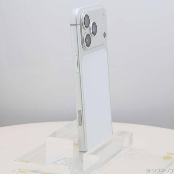 〔中古〕Apple(アップル) iPhone17 Pro Max 512GB シルバー MFYC4J／A SIMフリー〔198-ud〕 |  | 03