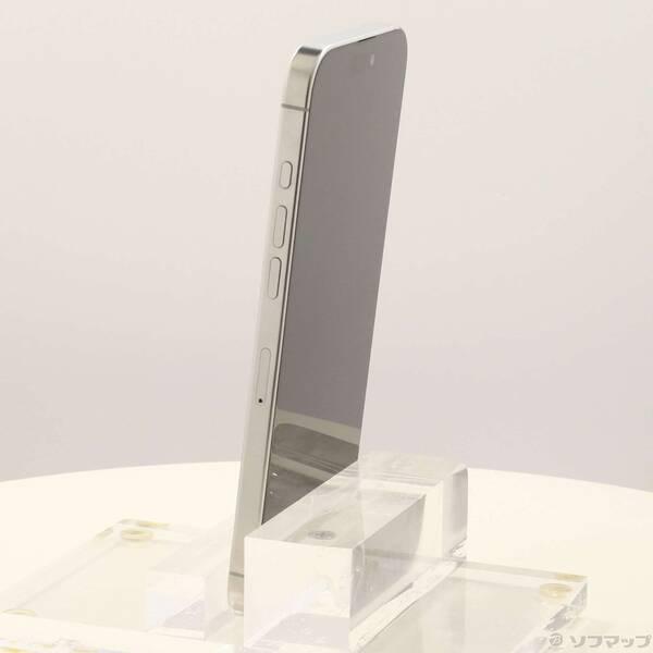 〔中古〕Apple(アップル) iPhone16 Pro Max 256GB ホワイトチタニウム MYWH3J／A SIMフリー〔198-ud〕 |  | 01