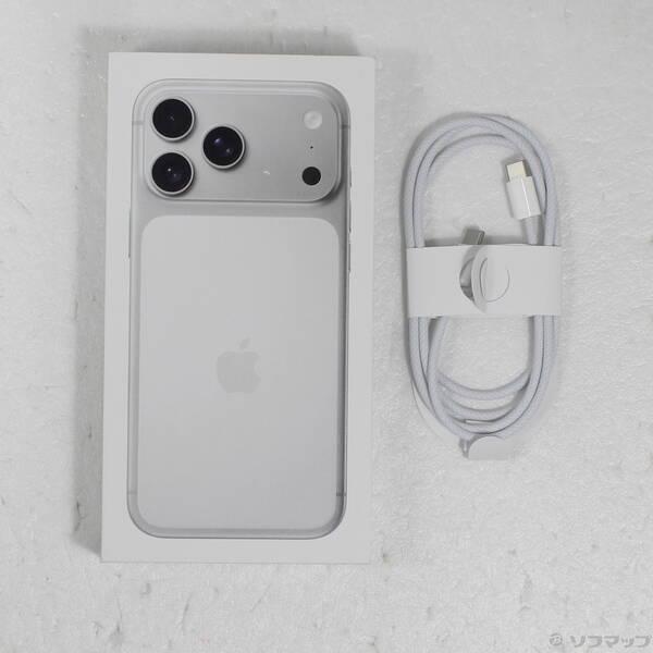 〔中古〕Apple(アップル) iPhone17 Pro Max 2TB シルバー MFYJ4J／A SIMフリー〔251-ud〕 |  | 04