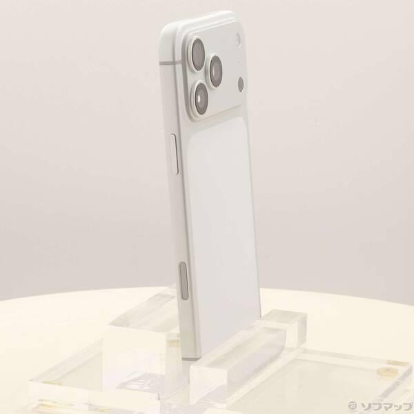 〔中古〕Apple(アップル) iPhone17 Pro Max 512GB シルバー MFYC4J／A SIMフリー〔198-ud〕 |  | 03
