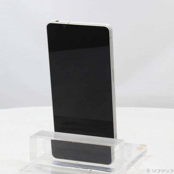 〔中古〕SONY(ソニー) Xperia 1 VI 256GB プラチナシルバー SO-51E docomo SIMフリー〔198-ud〕 |  | 02