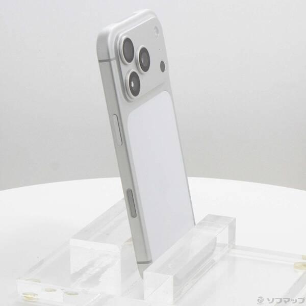 〔中古〕Apple(アップル) iPhone17 Pro 1TB シルバー MG8D4J／A SIMフリー〔198-ud〕 |  | 03