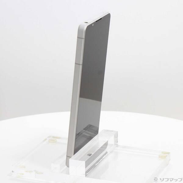 〔中古〕SONY(ソニー) Xperia 1 VI 256GB プラチナシルバー SOG13 au SIMフリー〔305-ud〕 |  | 01