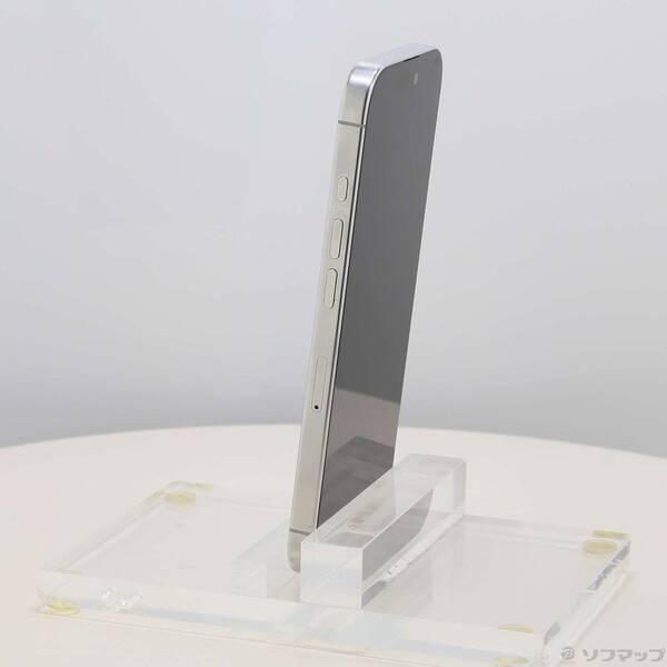 〔中古〕Apple(アップル) iPhone16 Pro 1TB ホワイトチタニウム MYN93J／A SIMフリー〔377-ud〕 |  | 01