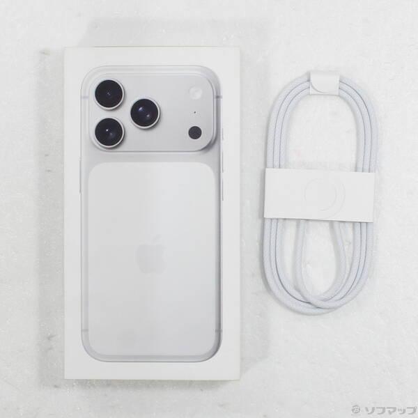 〔中古〕Apple(アップル) 〔展示品〕 iPhone17 Pro 256GB シルバー 3P167J／A SIMフリー〔196-ud〕 |  | 04