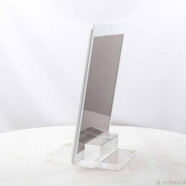 〔中古〕Apple(アップル) iPad 第7世代 32GB シルバー MW752J／A Wi-Fi〔305-ud〕 |  | 01