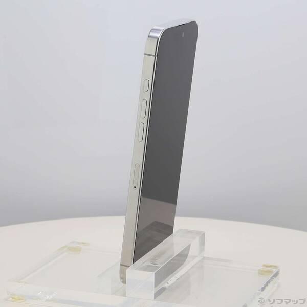 〔中古〕Apple(アップル) iPhone16 Pro Max 256GB ホワイトチタニウム MYWH3J／A SIMフリー〔262-ud〕 |  | 01