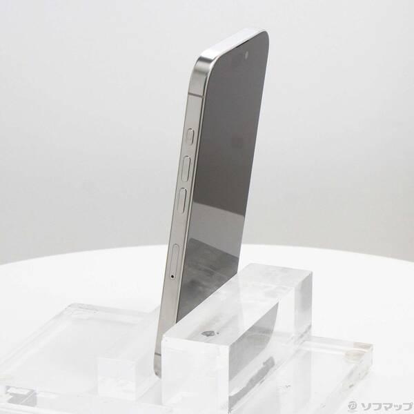 〔中古〕Apple(アップル) iPhone16 Pro 1TB ホワイトチタニウム MYN93J／A SIMフリー〔377-ud〕 |  | 01