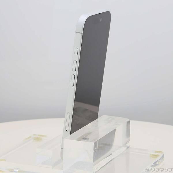 〔中古〕Apple(アップル) iPhone16 512GB ホワイト MYE33J／A SIMフリー〔295-ud〕 |  | 01