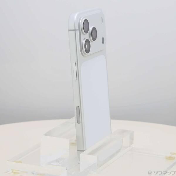 〔中古〕Apple(アップル) iPhone17 Pro 256GB シルバー MG854J／A SIMフリー〔349-ud〕 |  | 03