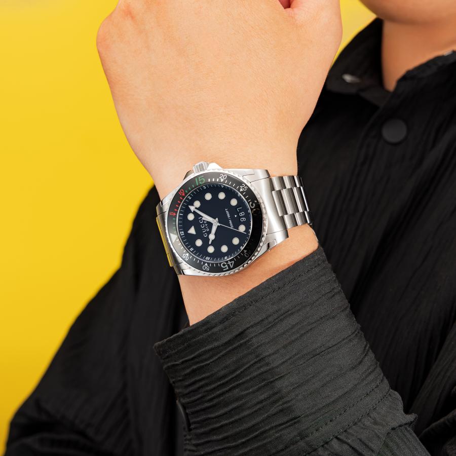 【当店限定】 グッチ GUCCI メンズ 時計 DIVE ダイブ クォーツ ブラック YA136208A 時計 爆買の画像