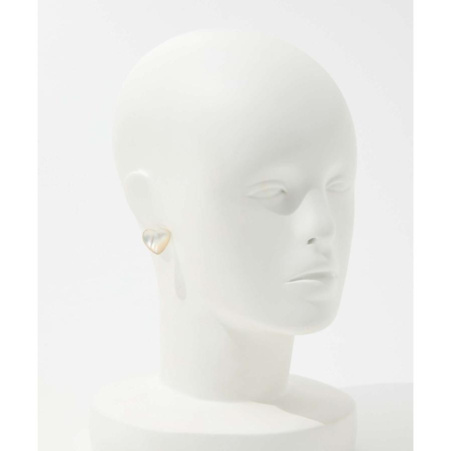 ANNIKA INEZ アニカイネズ Mother of pearl heart pierced