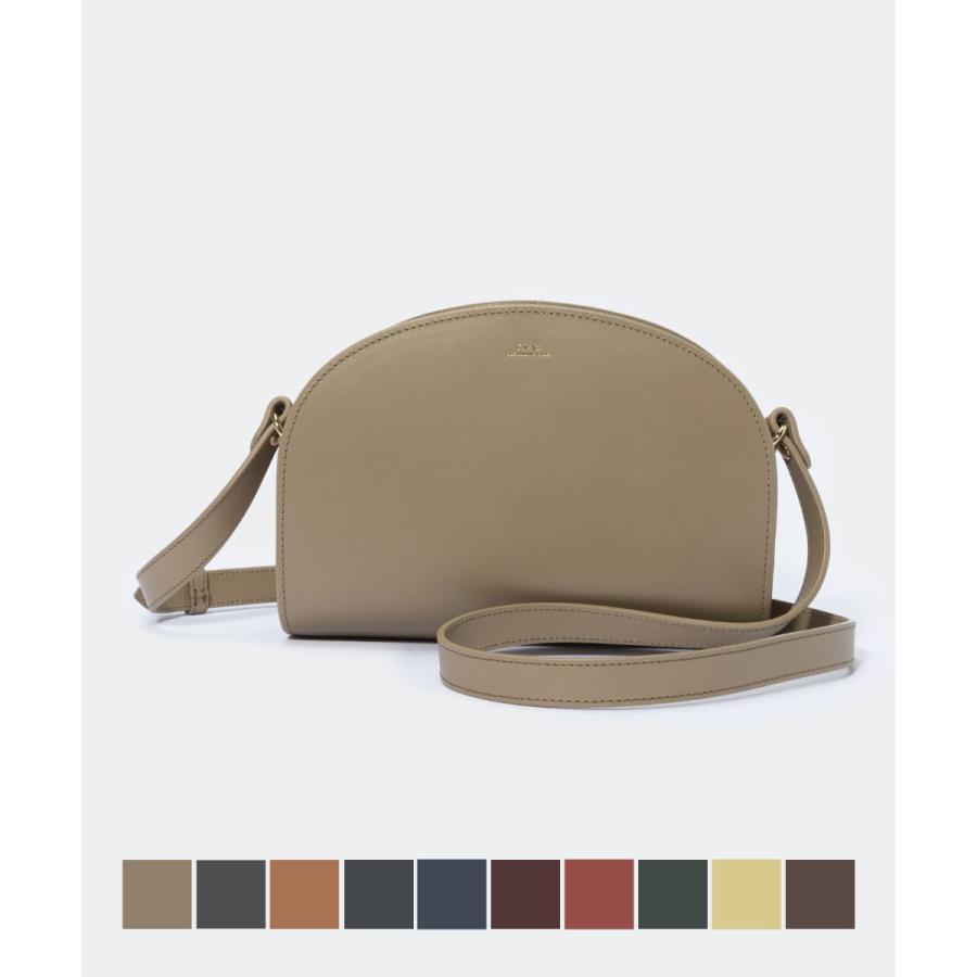 アーペーセー A.P.C. ショルダーバッグ クロスボディ ベージュ アーペーセー A.P.C. ショルダーバッグ ハーフムーン ミニバッグ