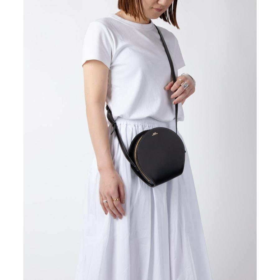 A.P.C. アーペーセー MYLA 蹄鉄型 カーフレザー ショルダーバッグ A.P.C. アーペーセー バッグ ショルダーバッグ レディース サラ