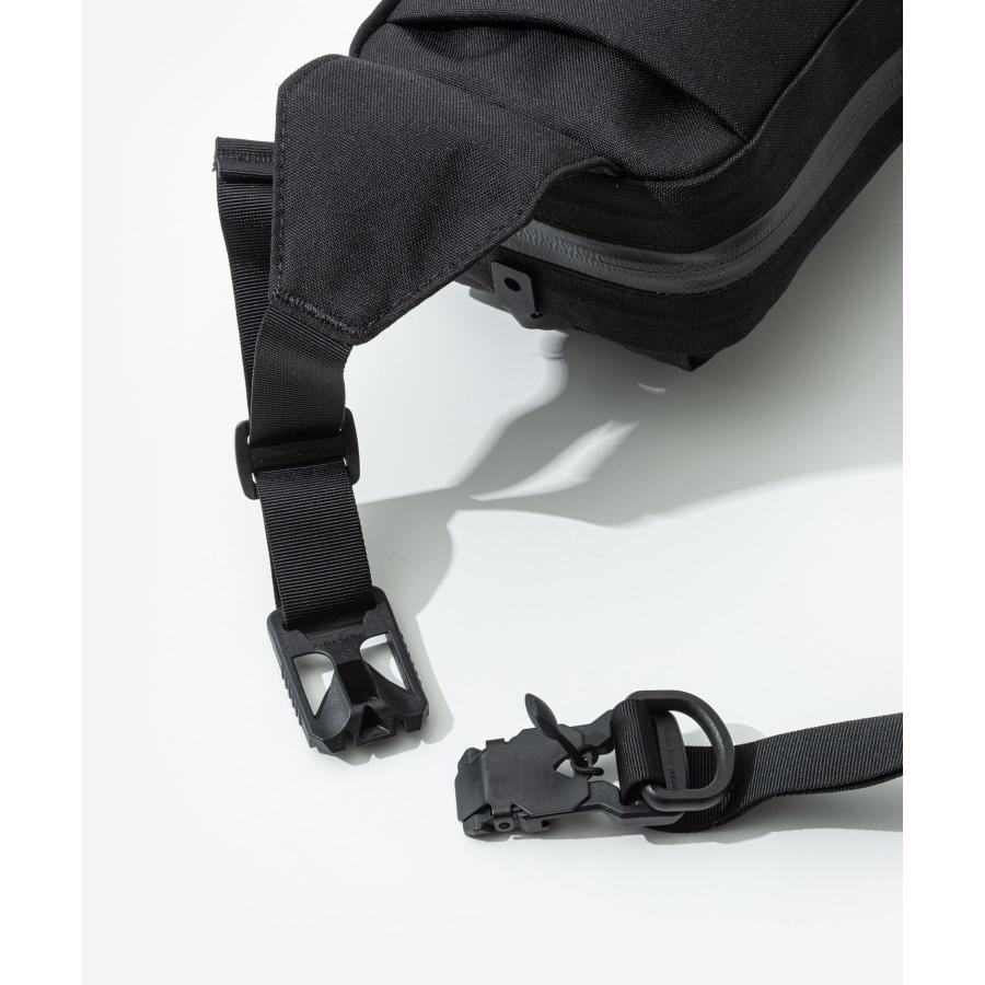 BLACK EMBER（ブラックエンバー） BLACK EMBER TKS ボディバッグ