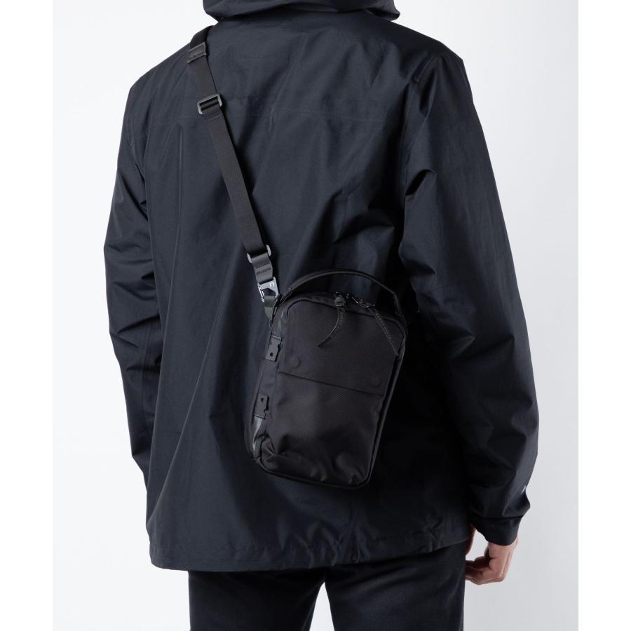 BLACK EMBER / ブラックエンバー KOMPACK ショルダーバッグ Kompak ボディバッグ ショルダーバッグ [BLACK EMBER / ブラック