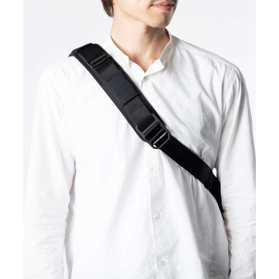 BLACK EMBER GRIP SLING 12 130015 ショルダーバッグ Black Ember Grip Sling 12 EmberTex™ PFAS Free - Jet Black