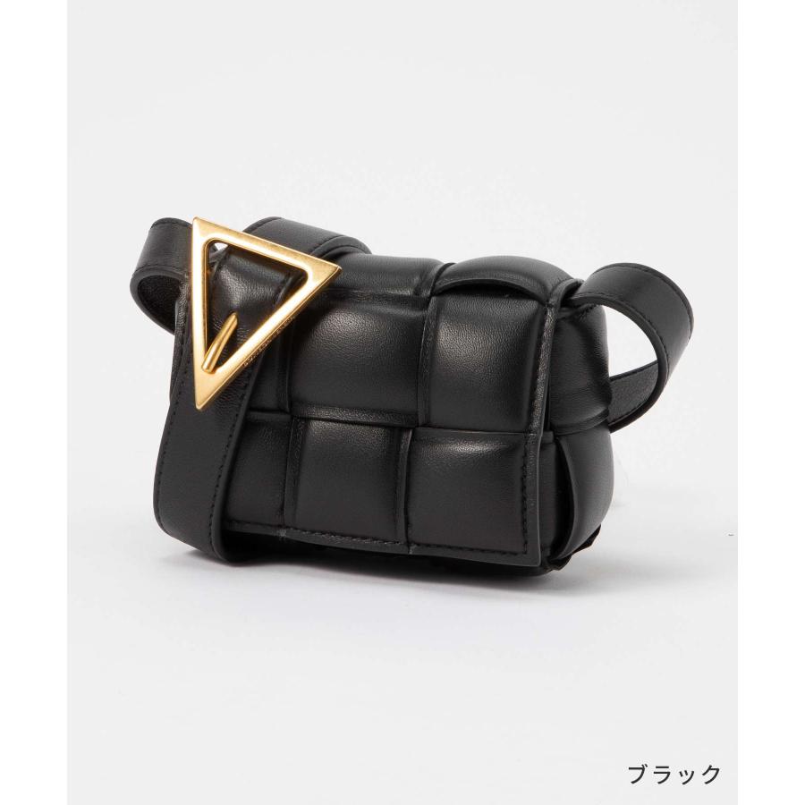 BOTTGA VENETA レザーボディバッグ　ブラック ボッテガヴェネタ BOTTEGA VENETA BOTTEGA VENETA ボディバッグ