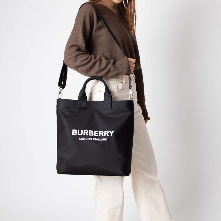 バーバリー BURBERRY 8026233 トートバッグ ショルダーバッグ メンズ レディース バッグ ナイロン 通勤 通学 ビジネス カジュアル  ブラック 返品交換対象外