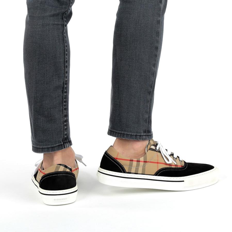 BURBERRY ノバチェック ローファー キャンバスvibramソール22.5 BURBERRY ノバチェック ローファー キャンバスvibramソール22.5