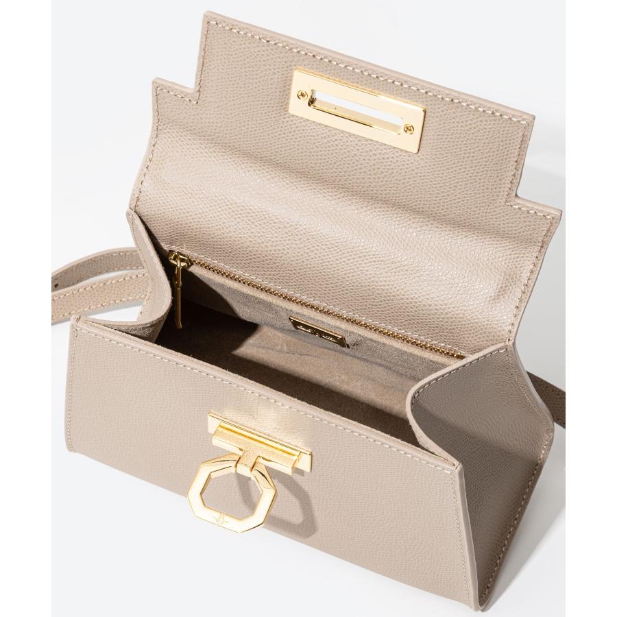 ★人気色★CARBOTTIカルボッティ LICIA 241 タン CARBOTTI（カルボッティ） CARBOTTI Licia 241 ショルダーバッグ