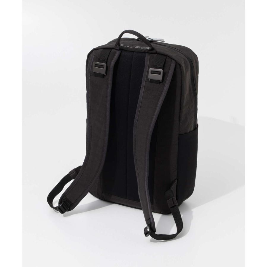 ディービー Db Journey Daypack デイパック Backpack 17L バックパック 1000502 リュックサック ユニセックス バッグ 爆買 |  | 11