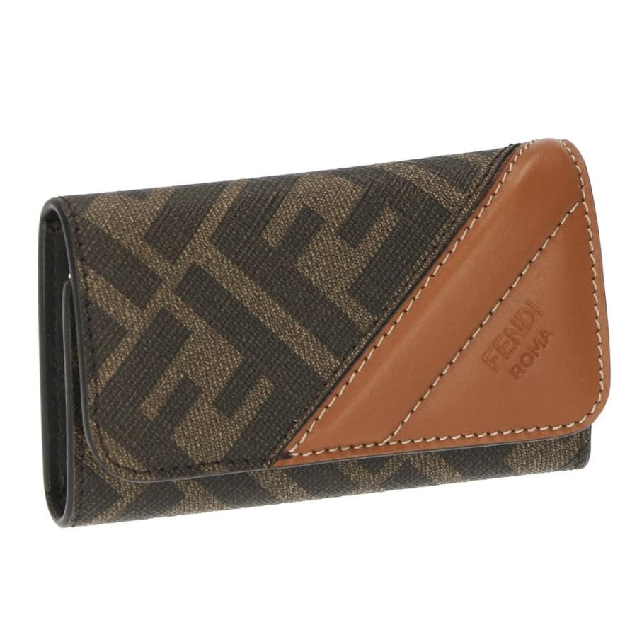 美品✨FENDI フェンディ ズッカ レザー切替 PVC 6連キーケース 茶 FENDIの