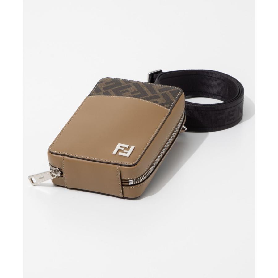 【新品同様】 FENDI ショルダーバッグ フォンショルダー ブラウン レザー FENDI フェンディ 7AS239 AFF2 ショルダーバッグ メンズ バッグ スマホ