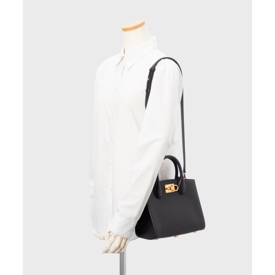 FERRAGAMO サルヴァトーレ フェラガモ Salvatore Ferragamo FERRAGAMO サルヴァトーレ フェラガモ Salvatore Ferragamo