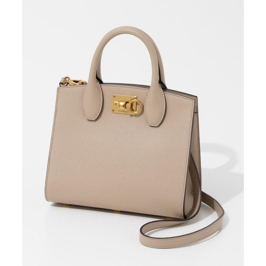 FERRAGAMO サルヴァトーレ フェラガモ Salvatore Ferragamo