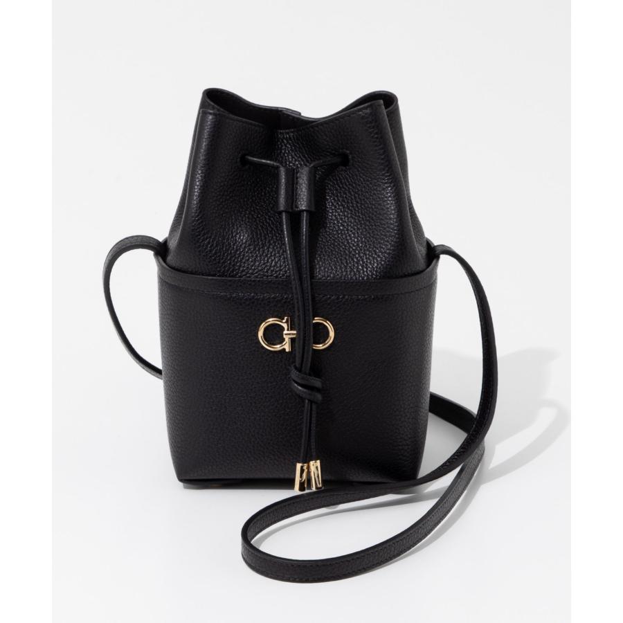 FERRAGAMO サルヴァトーレ フェラガモ Salvatore Ferragamo