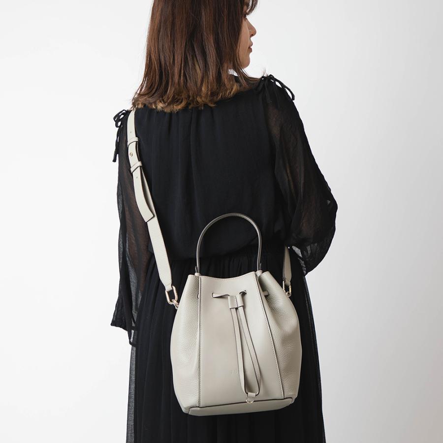 大人気の FURLA ミアステラ ハンドバッグ 2way手提げ 巾着バッグ カープおじさん大好き様専用✨新品★未開封✨2WAYミニショルダーバッグ