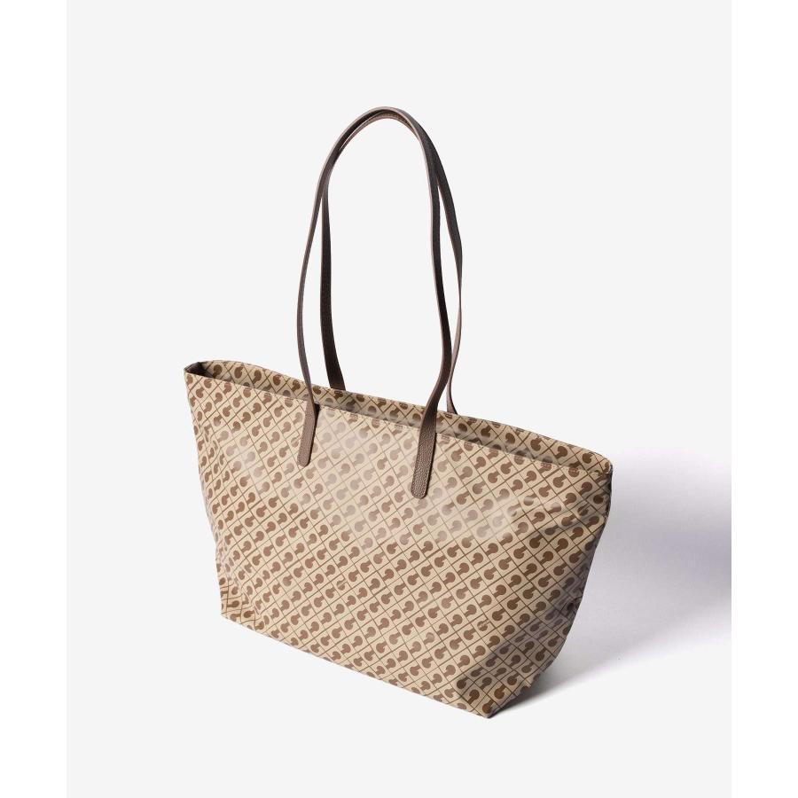 ✨極美品 ゲラルディーニ トートバッグ ソフティ ナイロン レザー ベージュ GHERARDINI（ゲラルディーニ） GHERARDINI SOFTY ソフティ LARGE TOTE