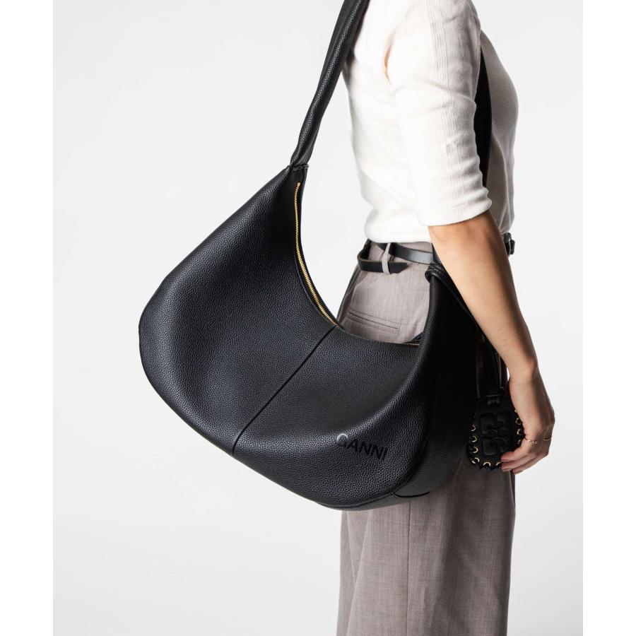 ガニー GANNI Grained Medium Hobo bag グレインド ミディアム ホーボーバッグ A6981 5894 ショルダーバッグ レディース バッグ 爆買の画像