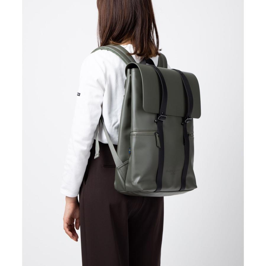 ガストンルーガ スプラッシュ16 バックパック リュック 防水性 A4 PC可