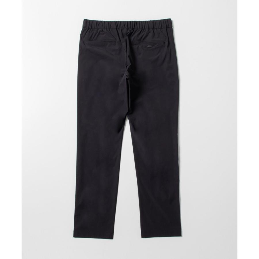 HERNO（ヘルノ） HERNO PT00001UL 12691 ロングパンツ ULTRALIGHT MATT メンズ ボトムス ラミナー ...