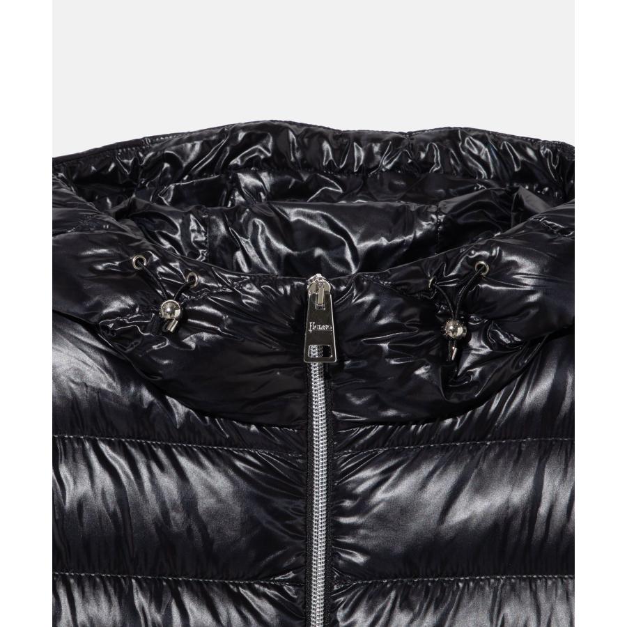 HERNO（ヘルノ） HERNO RESORT リゾート A-Shape Nylon Ultralight