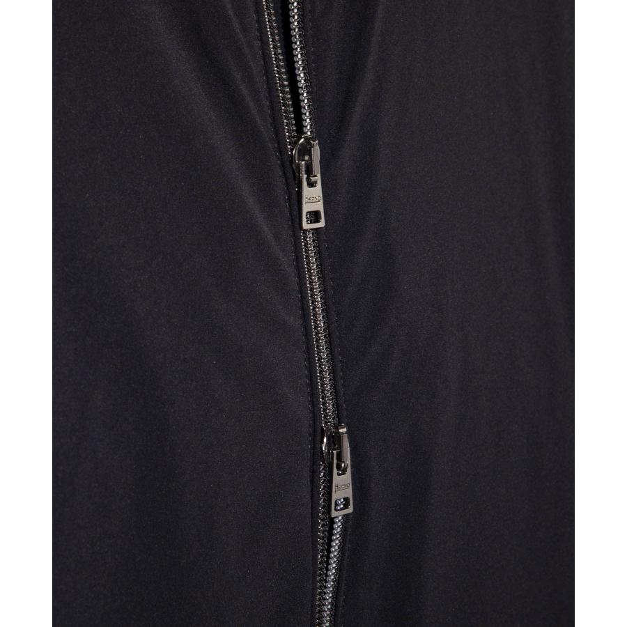 ヘルノ HERNO RESORT リゾート PARKA IN TRAVEL NYLON PONENTE トラベルナイロン製 ポエンテ PA00030UR 12387SZ ジャケット メンズ アウター 爆買の画像