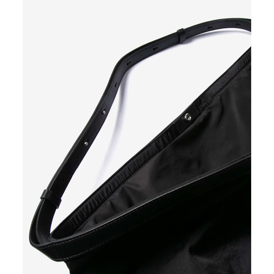 ジルサンダー JIL SANDER SOFT ROLLED HOBO ソフト ロールド ホーボー J26ZH0008 P8500 トートバッグ メンズ バッグ ブラック 爆買の画像