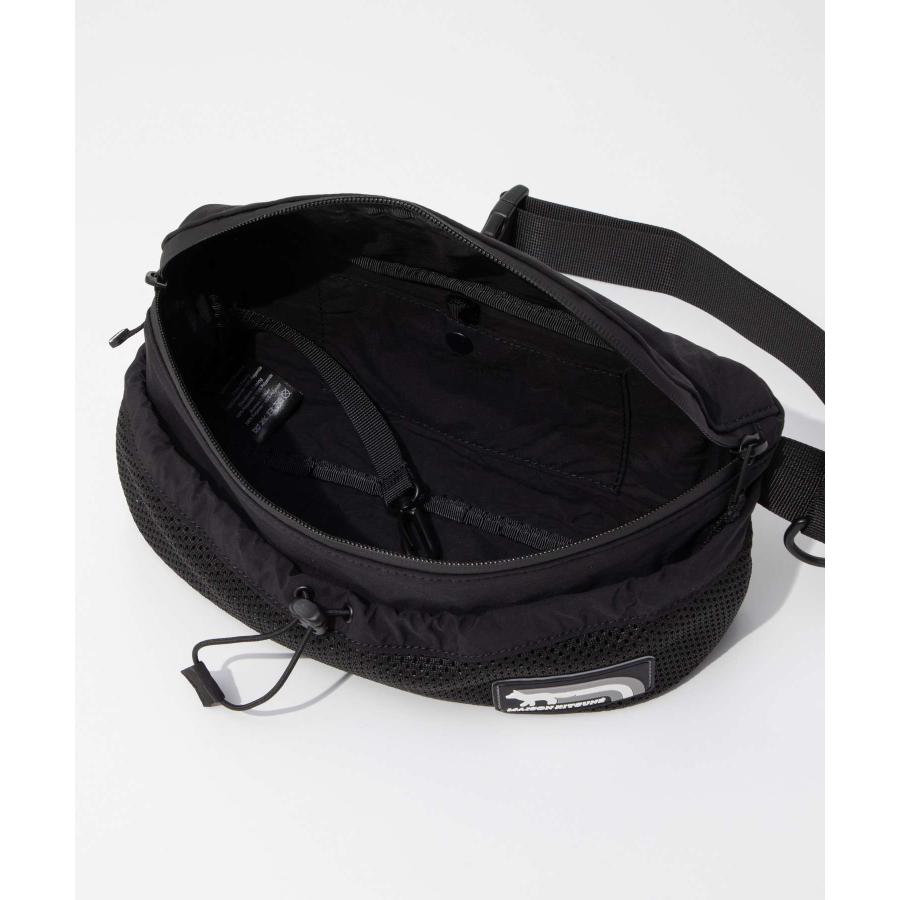 MAISON KITSUNE メゾンキツネ NM05171WQ4034 ボディバッグ FLASH