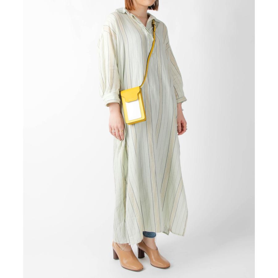 未使用☆MARNI マルニ TEMO0005U8 レザー クロスボディ ショルダーバッグ／フォンケース/サコッシュ ライトグリーン系 伊製 箱　保存袋付 MARNI（マルニ） MARNI TEMO0005U8 LV520 スマホショルダー ショルダー