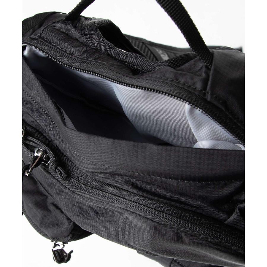 正規品【新品未使用】MM6 メゾンマルジェラ×サロモン TRAILBLAZER MM6 メゾンマルジェラ×サロモン TRAILBLAZER 鞄 黒 MM6 エムエム