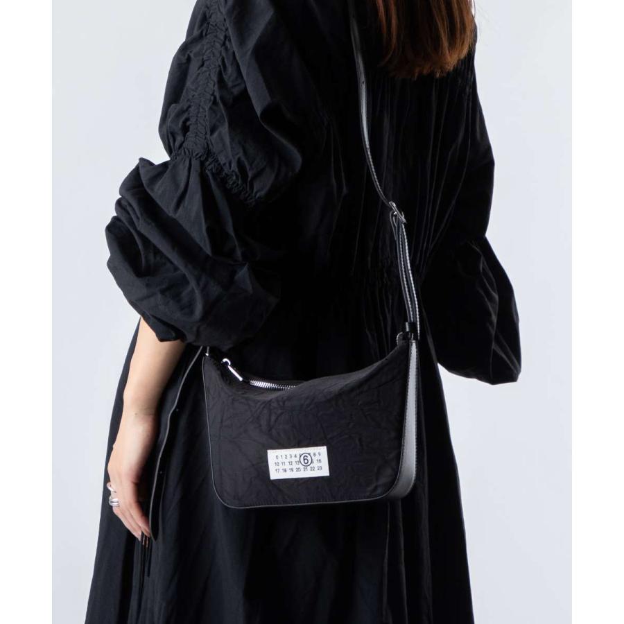 MM6 エムエム6 SB5ZH0013 P6994 ショルダーバッグ NUMERIC BAG