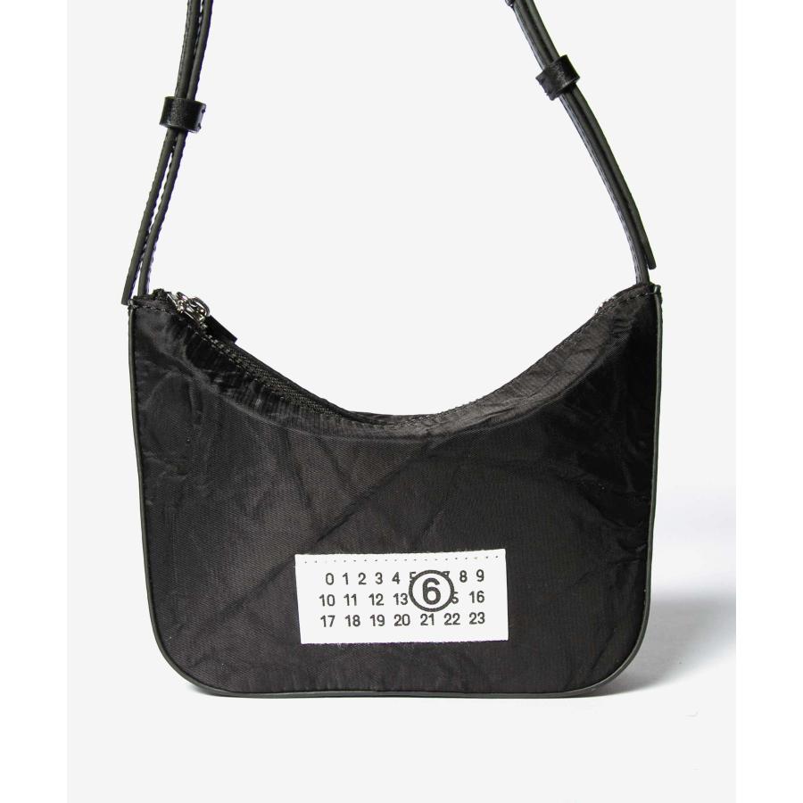 MM6 エムエム6 SB5ZI0008 P6994 ショルダーバッグ NUMERIC POCHETTE