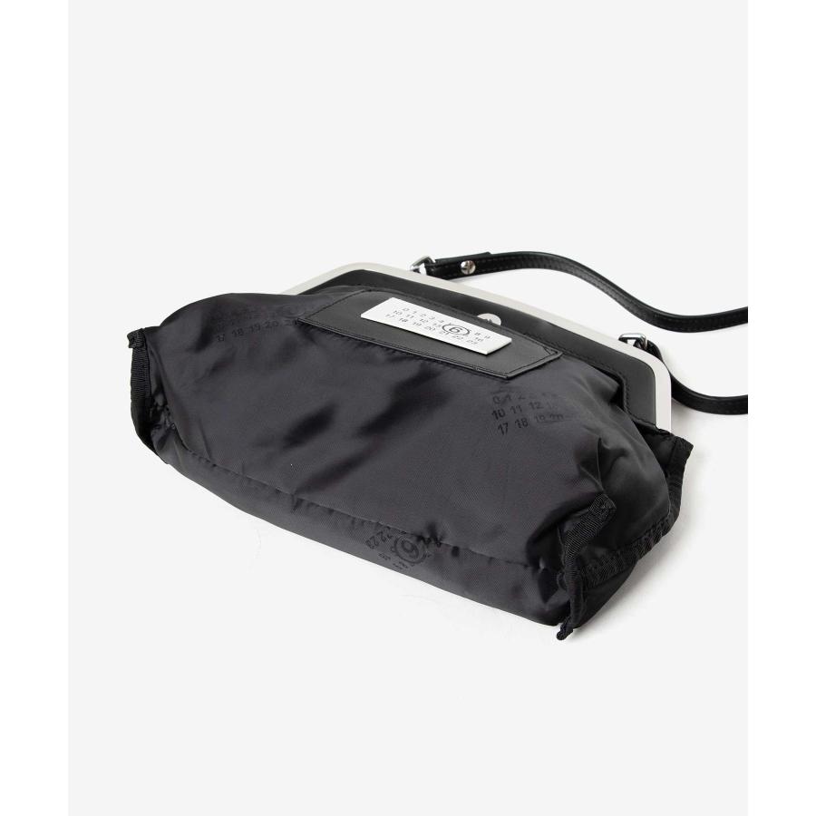 MM6 エムエム6 メゾンマルジェラ REVERSE POCHETTE MINI リバース